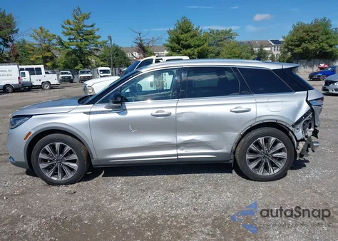 2020 Lincoln Corsair Reserve z USA, uszkodzony, nr VIN 5LMCJ2D94LUL22774